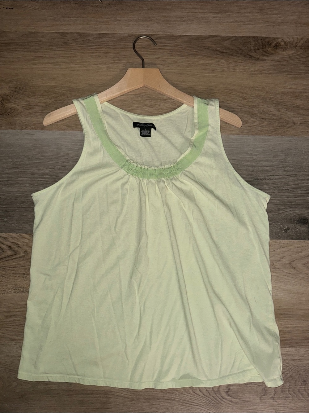Women’s Light Green Scoop Neck Tank Top with Gathered Trim